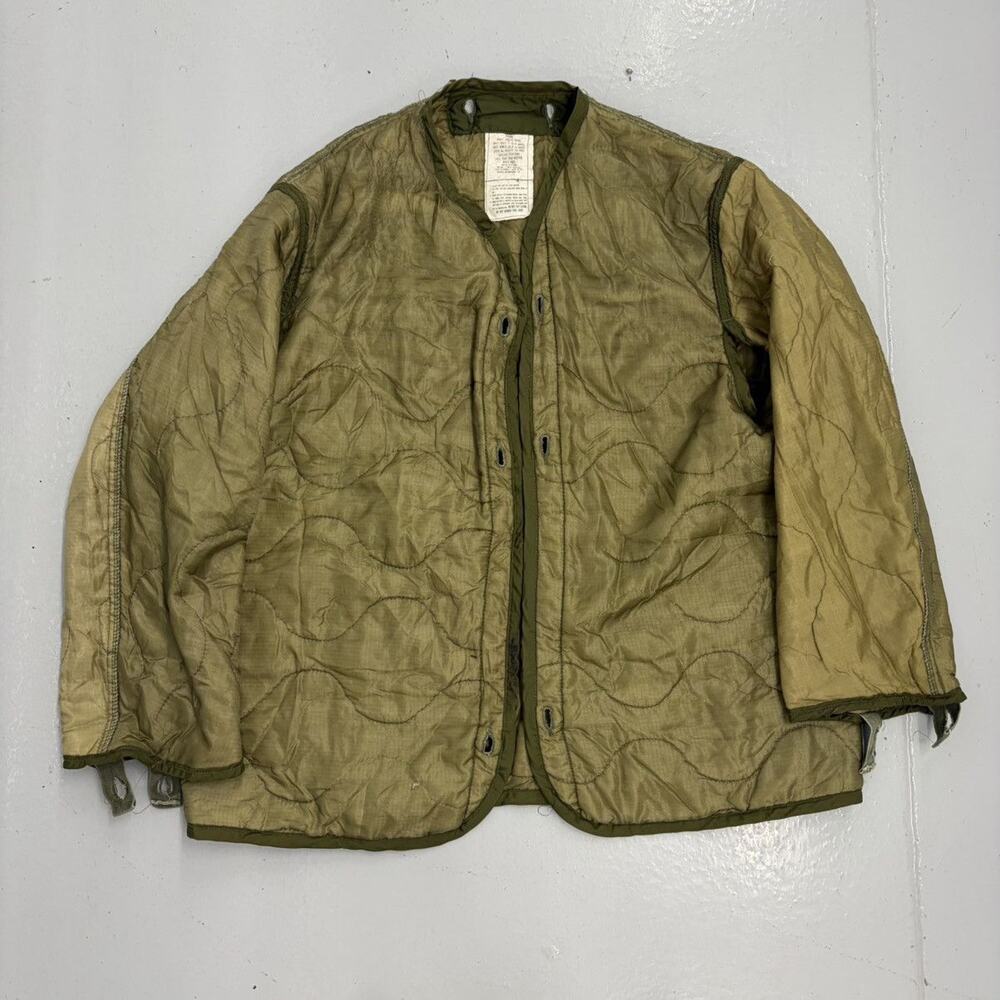 Vintage 80s US Army Military Quilted Jacket Liner